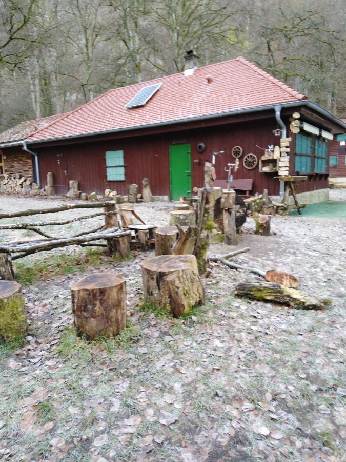 Ferienwohnung Mit Kleinem Garten Sonnenbühl Екстериор снимка