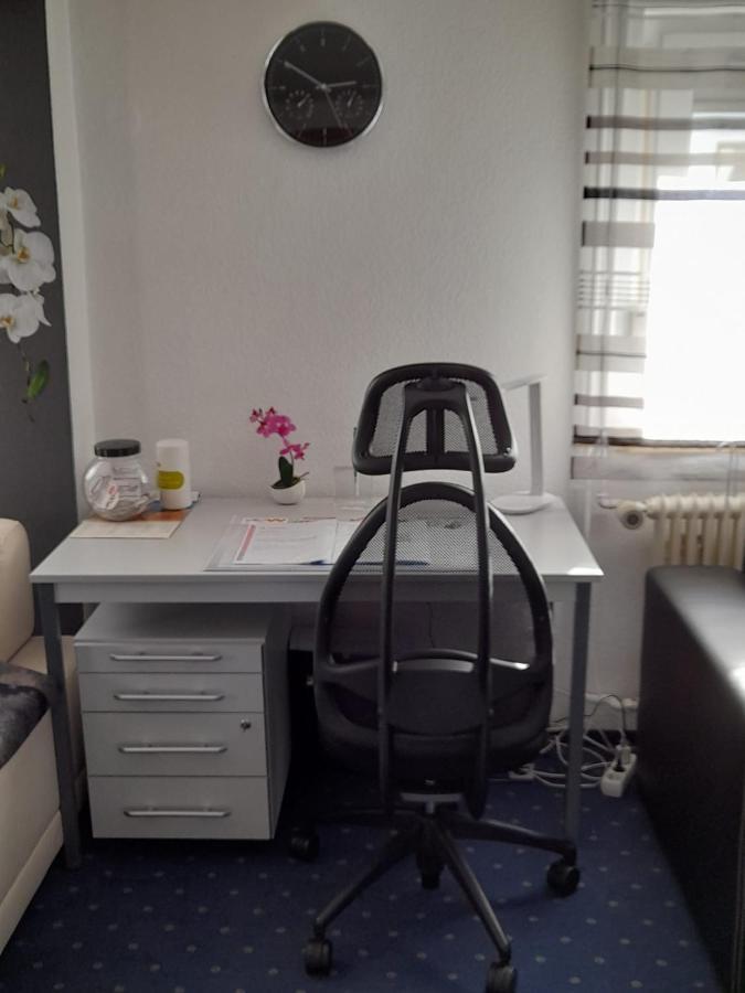 Ferienwohnung Mit Kleinem Garten Sonnenbühl Екстериор снимка